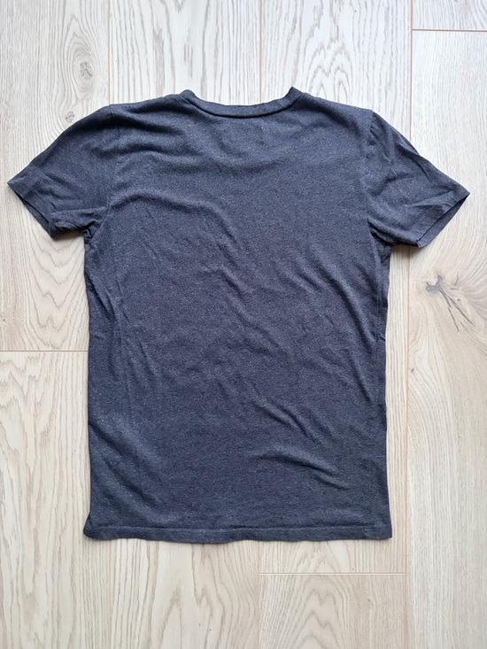 Abercrombie & Fitch XS Charcoal Gray Arc Logo Graphic Tee - Classic A&F - Picture 6 of 6